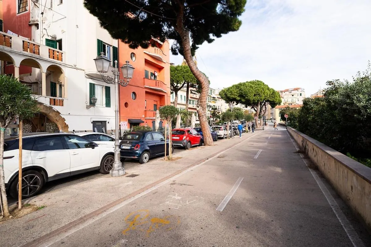 Gaudio 53 - Loft In Sanremo City Center Italy