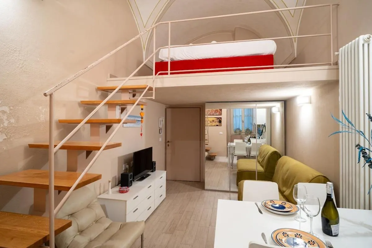 Gaudio 53 - Loft In Sanremo City Center Apartment